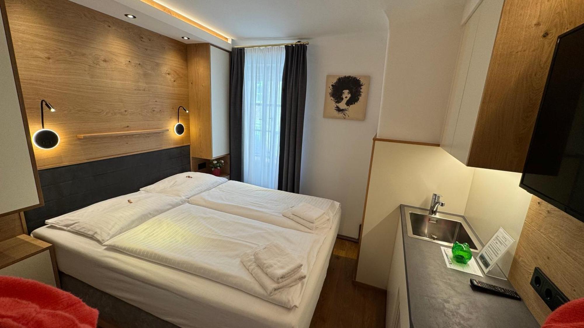 Mozart - House Homestay